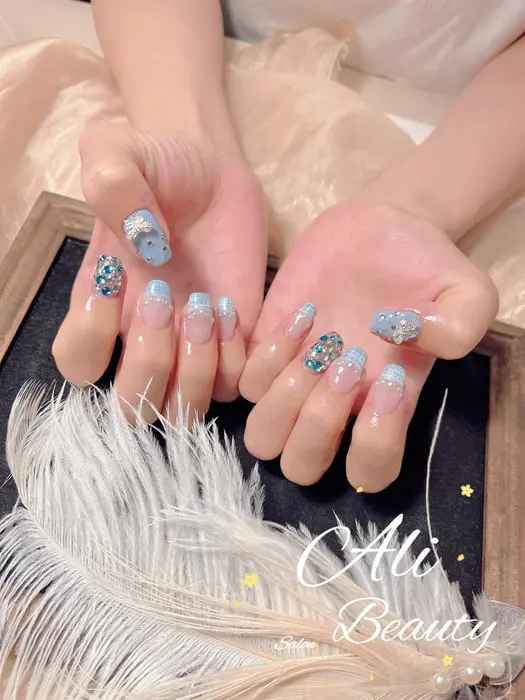 Ali Beauty Salon所属 Ali 新小岩 みどりのネイルデザイン ミニモ