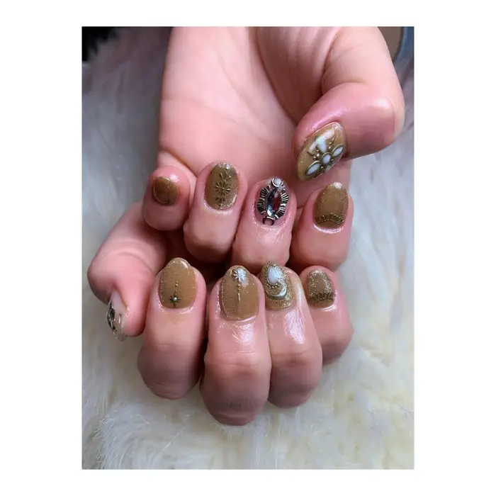 Jewelry Art パラジェル 美爪 自爪育成 自爪形成 デザインやり放題 やり放題 Flowers Nail所属 Flowers Nailのネイルデザイン ミニモ