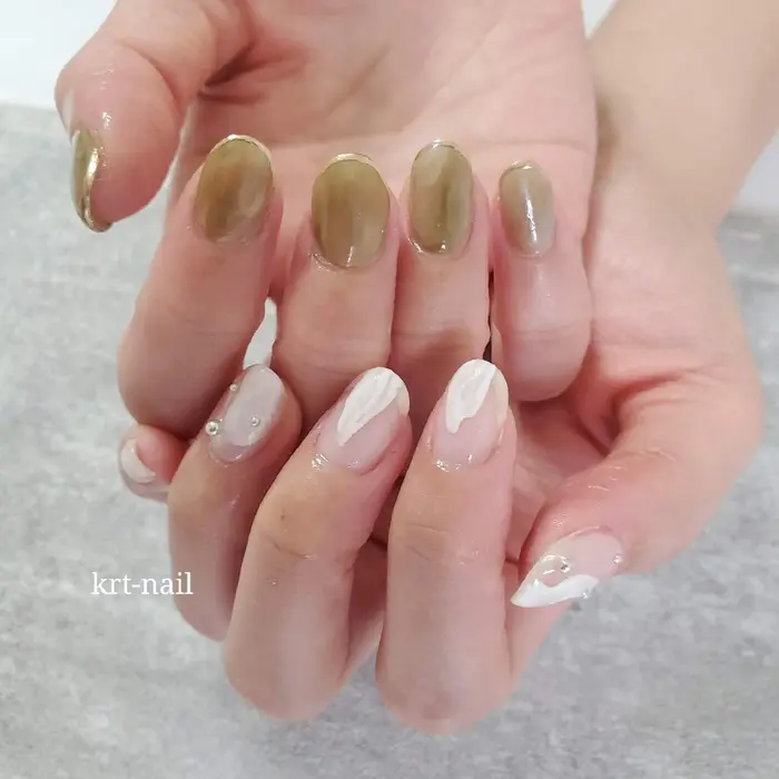 Designサンプル サンプル内アシメ 300円 夏ネイル 個性派ニュアンス もやもやネイル Krt Nail所属 Krt Nailのネイル デザイン ミニモ
