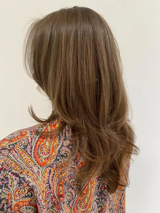 シークレットカラー アッシュベージュ Iconiq 長久手店所属 鈴木 雅之のヘアカタログ ミニモ シークレットカラー アッシュベージュ Iconiq 長久手店所属 鈴木 雅之のヘアカタログ ミニモ