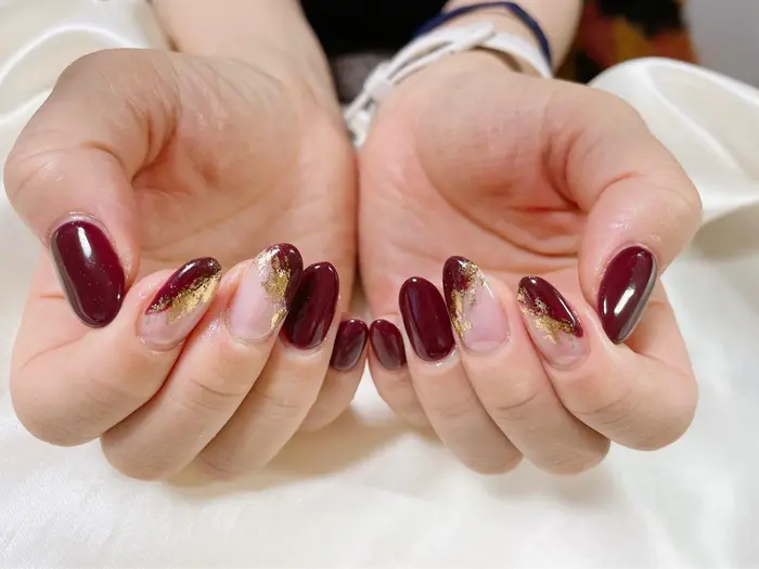 2月定額デザインaコース 大人っぽくシンプルに Mogu Nail所属 Mogu Nail 二子玉川のネイルデザイン ミニモ