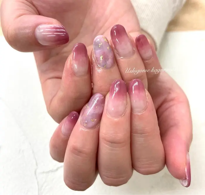 ワンポイントネイル タイダイネイル ビアンカ牛込神楽坂所属 渡邉 碧海のネイルデザイン ミニモ