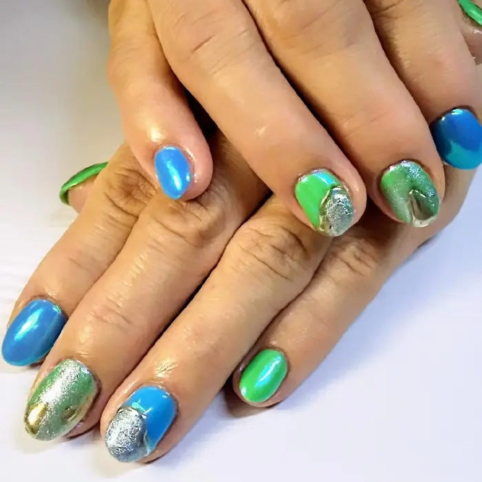 オーロラネイル ティーズネイル所属 T S Nail ティーズネイルのネイルデザイン ミニモ