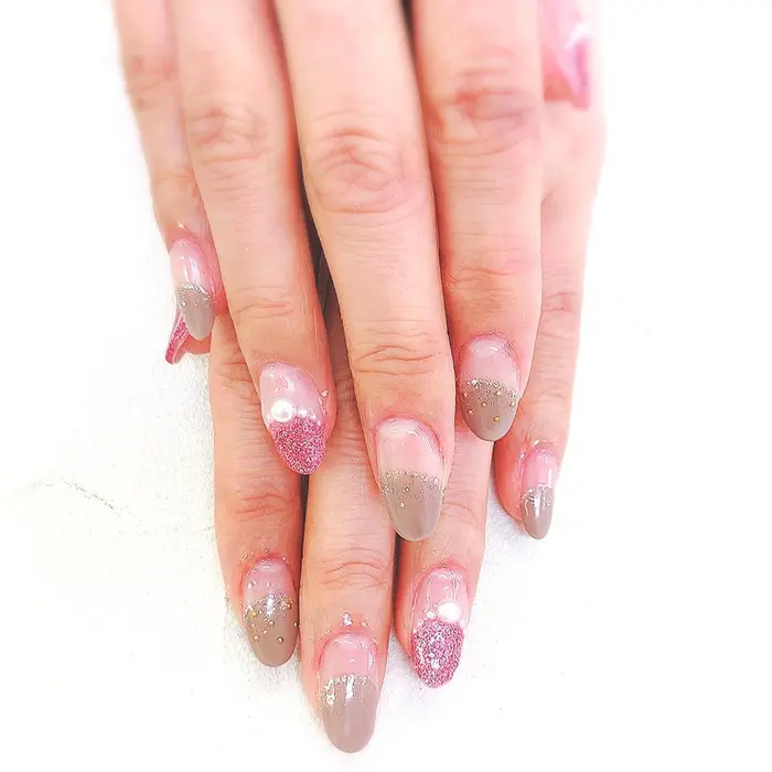 バルーンフレンチ エアルnail所属 Nail内田 恵美のネイルデザイン ミニモ バルーンフレンチ エアルnail所属 Nail内田 恵美のネイルデザイン ミニモ