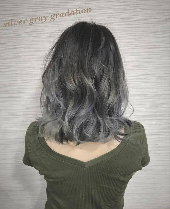 夏にオススメシルバーグレーのグラデーションカラー 赤味はゼロ モードケイズsunny Grace所属 乾 恵一のヘアカタログ ミニモ