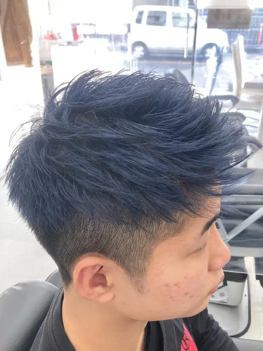 色落ちも綺麗なブルーバイオレット Avenir Axe アヴニールアックス 所属 カラー職人 Ikumiのヘアカタログ ミニモ 色落ちも綺麗なブルーバイオレット Avenir Axe アヴニールアックス 所属 カラー職人 Ikumiのヘアカタログ ミニモ