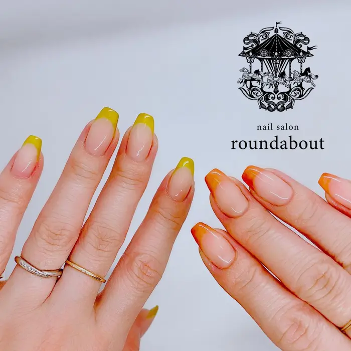 カラーフレンチ Nailsalon Roundabout所属 Nailsalon Roundaboutのネイルデザイン ミニモ