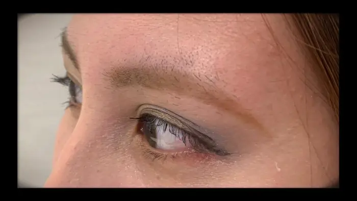 普段自分に合う色がわからずアイシャドウをされていないとお伺いしたので パープルをベースに深みのかかっ ピエール久留米店所属 武田 苑子のエステ リラクカタログ ミニモ