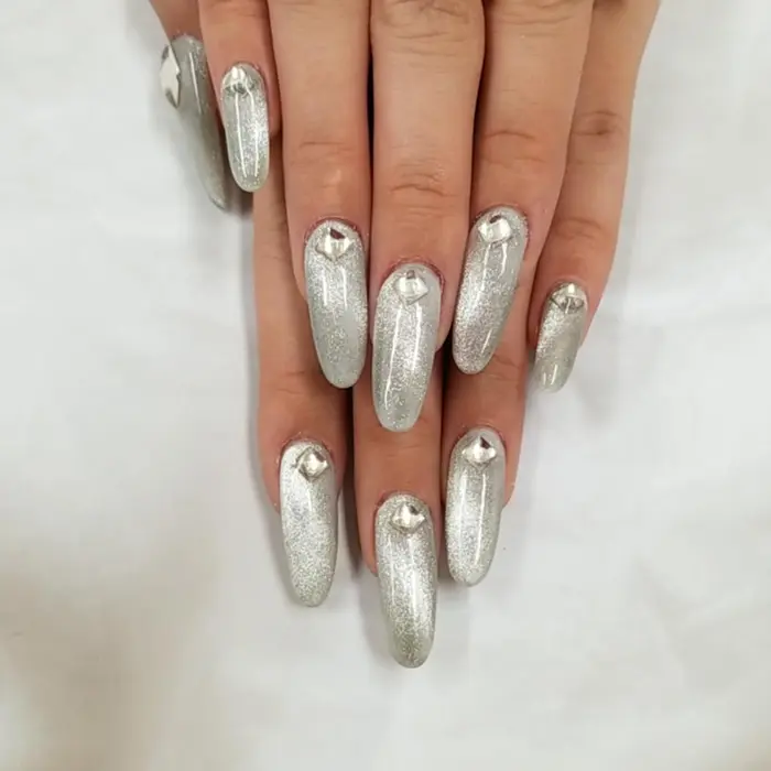 ネイル 立川ネイル 立川アネラ Anela スカルプ 立川スカルプ ジェルスカルプ 立川南口徒歩5 立川ネイルエステサロンanela所属 河野ちえ 雑誌掲載サロン のネイルデザイン ミニモ