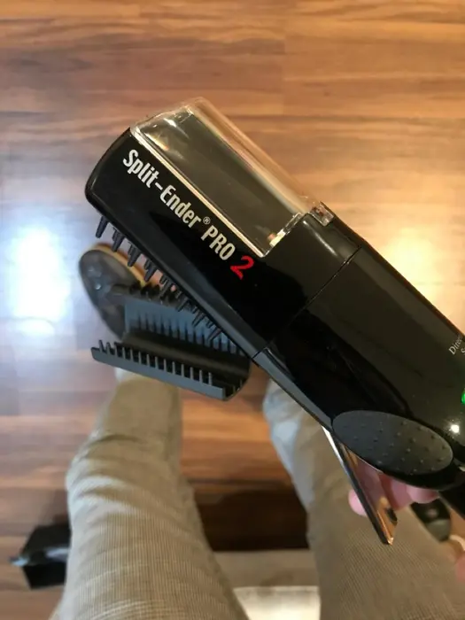 スプリットエンダープロ2 枝毛カッター 全頭の枝毛 ダメージ部をカットします Real レアル 所属 有賀 憲二のエステ リラクカタログ ミニモ