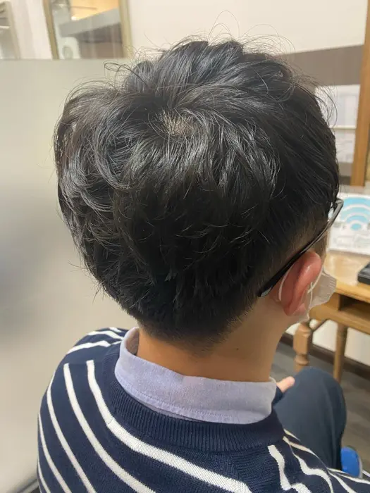 くせとつむじの分け目が気になるのでパーマでお悩み解決 ベルシュヴー ドゥー所属 遠藤 綾佳のヘアカタログ ミニモ