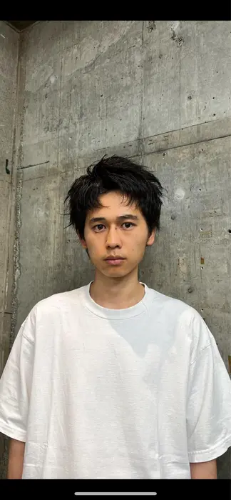 ラフなミディアムショート キメすぎてない感じがかっこいいです Meraki荻窪駅前店所属 メンズパーマ Sunaoのヘアカタログ ミニモ