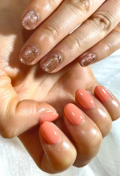 オレンジネイル 春っぽいお色味 Magic Mush Nail S 所属 Magic Mash Nail S のネイル デザイン ミニモ