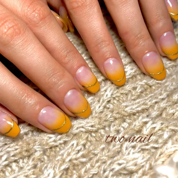Gradation 囲みfrench ネイルサロン 自宅サロン 和歌山市 Wakayam Two Nail所属 Two Nailのネイル デザイン ミニモ