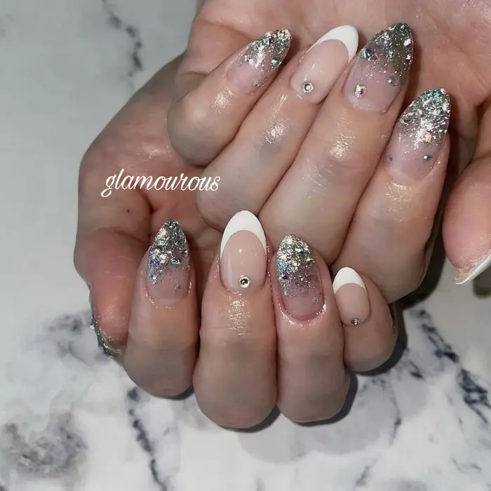 Glamourous白金台所属 土屋 未宙のネイルデザイン ミニモ