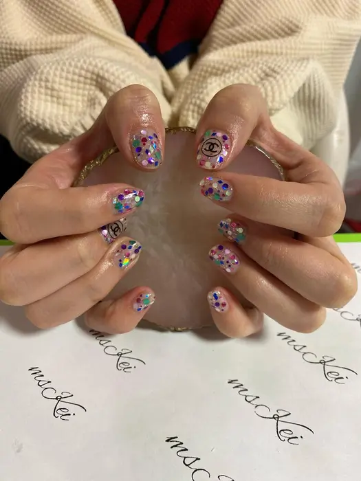 ネイル 丸フレンチネイル カラグラ Olネイル Nailsalon ツヤ感 クリアネイル Mskei Nail所属 Mskeinail の ネイルデザイン ミニモ