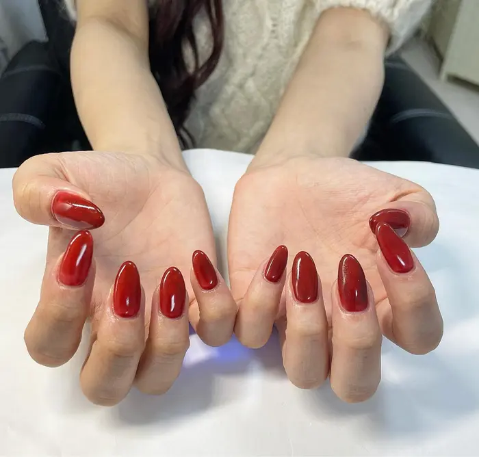 ハンドワンカラー Minami Nail 宮益坂店所属 Saori のネイルデザイン ミニモ