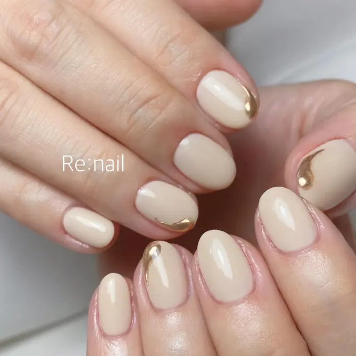 ポイントミラーワンカラー𓂃 𓈒𓐍 ミラーアート追加 Total Re Nail所属 Re Nail リネイルのネイルデザイン ミニモ