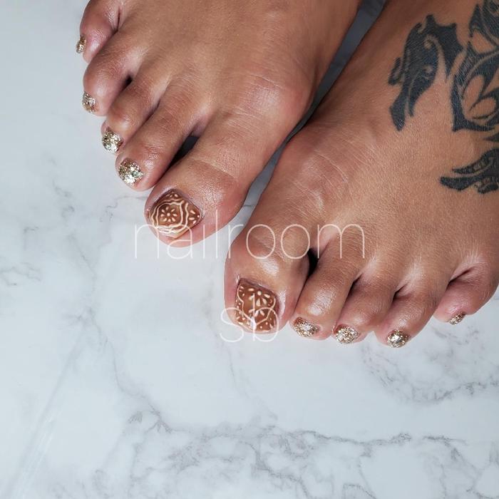 フットネイル モロッカンネイル 陶器ネイル 手書きアート Nailroom Sb所属 Nailroom Sb 𓈒𓂂𓏸のネイル デザイン ミニモ フットネイル モロッカンネイル 陶器ネイル 手書きアート Nailroom Sb所属 Nailroom Sb 𓈒𓂂𓏸のネイル デザイン ミニモ