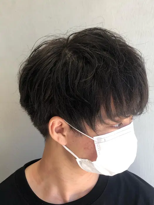 カット カラー カラー 1000円 カット 無料 となっております ご連絡お待ちしております Gaudi所属 Men S専門 重田 理憲のヘアカタログ ミニモ