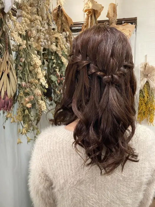 ウォーターフォール Dolls所属 金澤 汐音のヘアカタログ ミニモ
