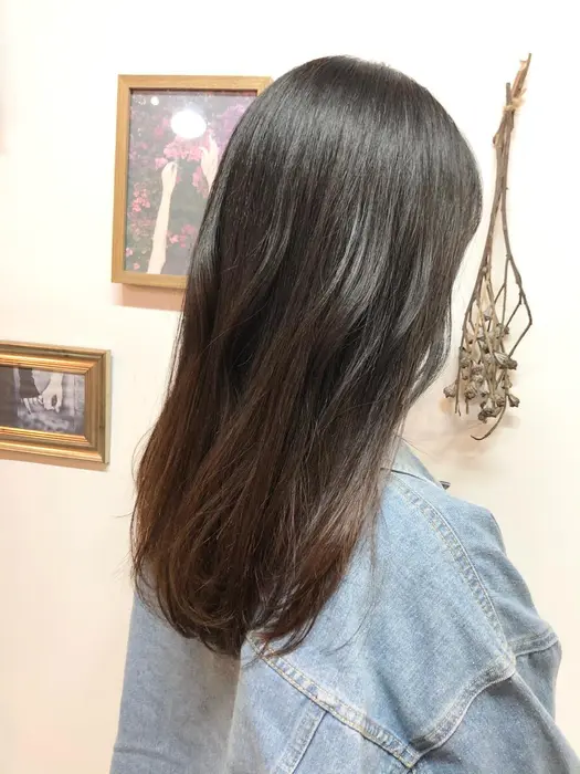 ロングレイヤースタイル Case Green所属 澤田 実優香のヘアカタログ ミニモ