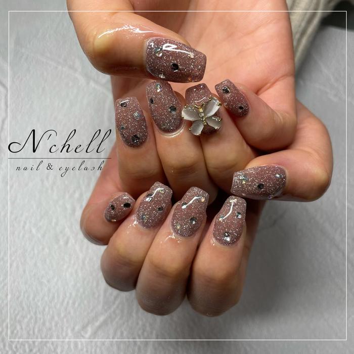 フラッシュnail Flashなし ストーン追加 110 N Chell ナシェル Nail Eyelash所属 Nailist Aoiのネイル デザイン ミニモ