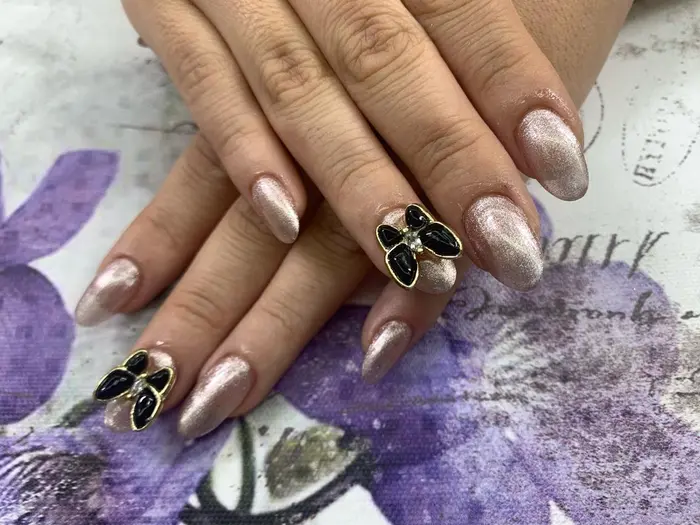 スカルプ キラキラネイル 蝶ネイル M S Nail 所沢店所属 M S Nail 辻本のネイルデザイン ミニモ