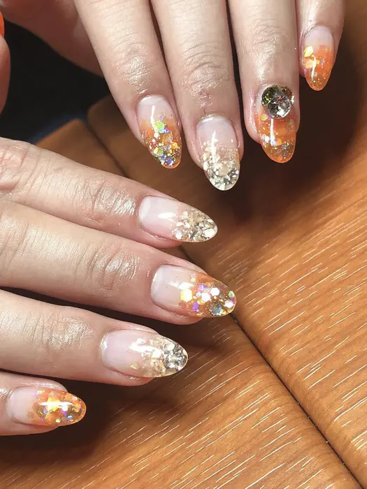 デザインスカルプ シェル埋込みスカルプ ｖカットストーン追加あり Proud所属 Proud Mikiのネイルデザイン ミニモ