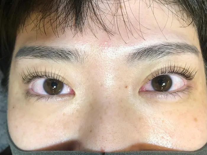 Eight Eyelash三軒茶屋店所属 森 千紘のアイブロウカタログ ミニモ