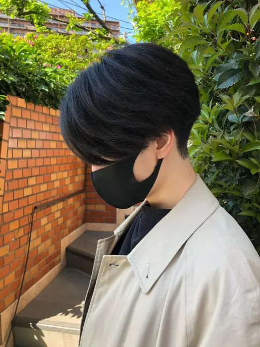 前下がりセンターパート サイドシルエット Men S Hair Percut所属 工藤 雅斗のヘアカタログ ミニモ
