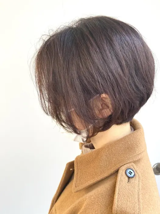 前下がりショートボブでまとまりやすく カラーはイルミナカラーのサファリ ブロッサムで ほんのり赤みの Ash高津店所属 北 早耶香のヘアカタログ ミニモ