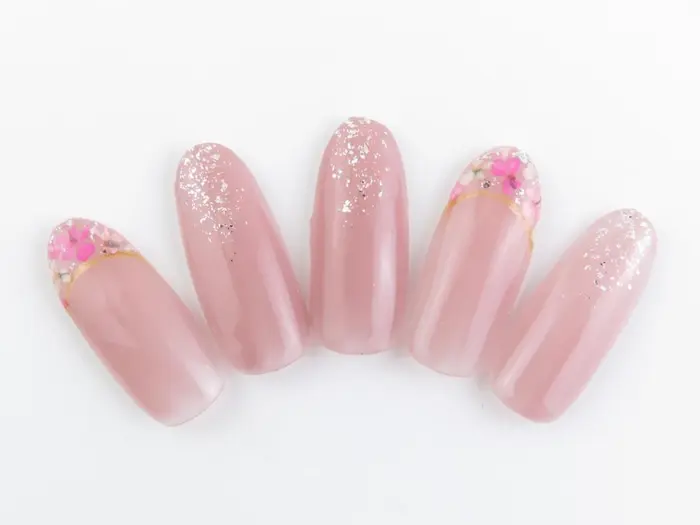 6月のおすすめ10種デザイン エリクサーネイル所属 エリクサー飯田橋 木下のネイルデザイン ミニモ