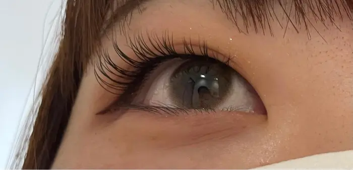 目尻長めのデザインです Est Nail Est Eyes 西尾店所属 岩瀬 菜月のマツエクデザイン ミニモ