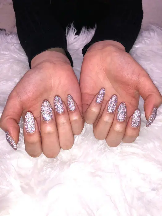 フラッシュネイル フラッシュグリッター キラキラネイル 冬ネイル Chamnail所属 韓国ネイル ニュアンスネイル華のネイル デザイン ミニモ
