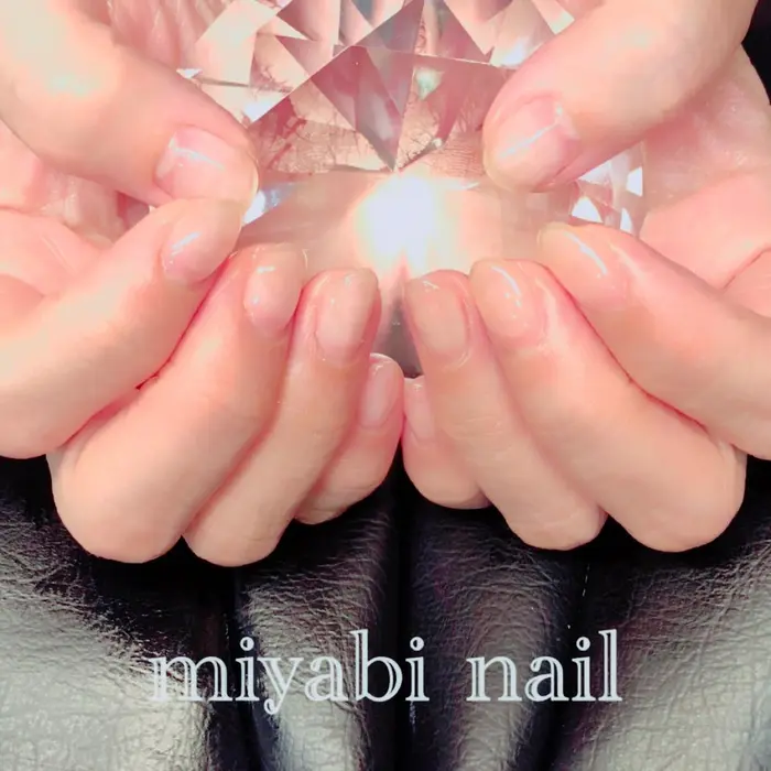 医療事務さん お仕事上 毎月クリア仕上げにされます 補強を兼ねて艶々清潔感があって綺麗です 自宅サロン Miyabi Nail所属 Miyabi Nail 桂川駅近くのネイルデザイン ミニモ