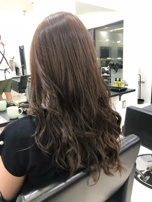 モノトーンアッシュ8トーン Lia所属 縮毛矯正の達人 松本のヘアカタログ ミニモ