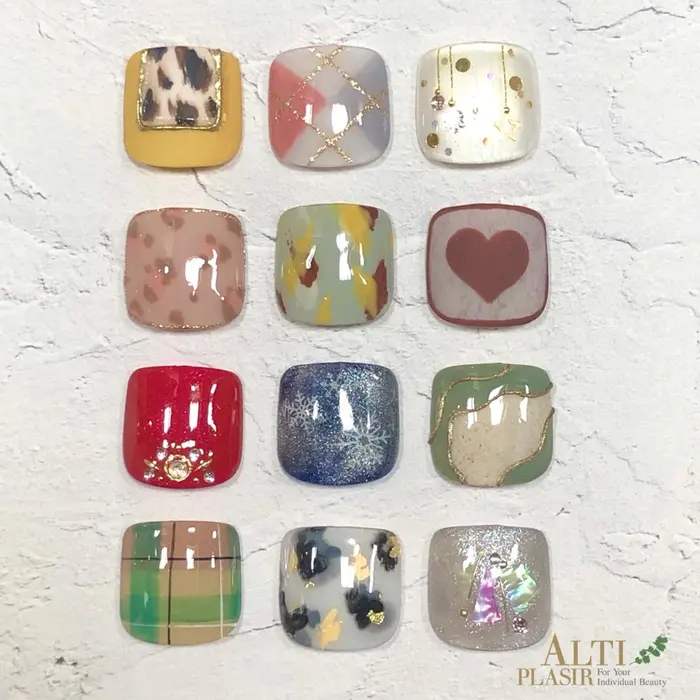 フットネイルアートサンプル 美容室alti Plasir Nail所属 Alti Plasirのネイルデザイン ミニモ
