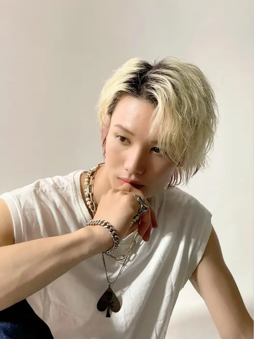 パーマスタイル パーマスタイルです 自宅でも簡単セットでサロンクオリティが再現できます Zest吉祥寺店所属 メンズ当日 クロダタクマのヘアカタログ ミニモ