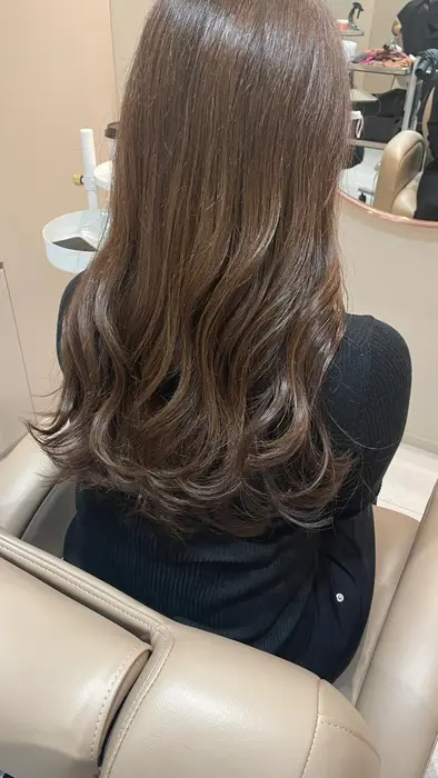 艶careカラーとoggiottoで ぷるぷるの髪に Think Shop 難波店所属 難波駅から１分 Rioのヘアカタログ ミニモ