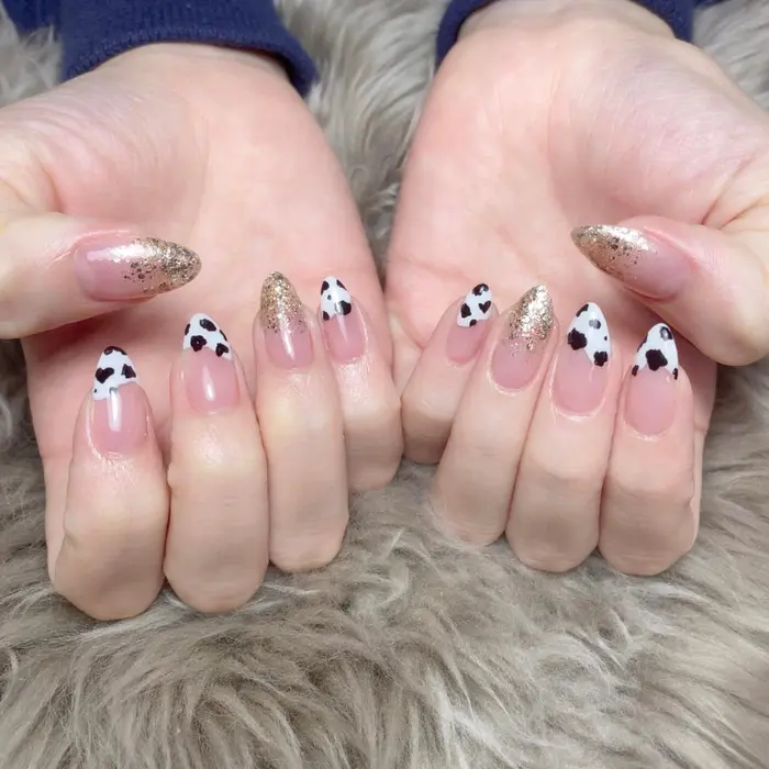 韓国ネイル 海外ネイル オフィスネイル パラジェル フィルイン ワンホンネイル ニュア Lakinail所属 Laki Nailのネイル デザイン ミニモ 韓国ネイル 海外ネイル オフィスネイル パラジェル フィルイン ワンホンネイル ニュア Lakinail所属 Laki Nailのネイル デザイン ミニモ