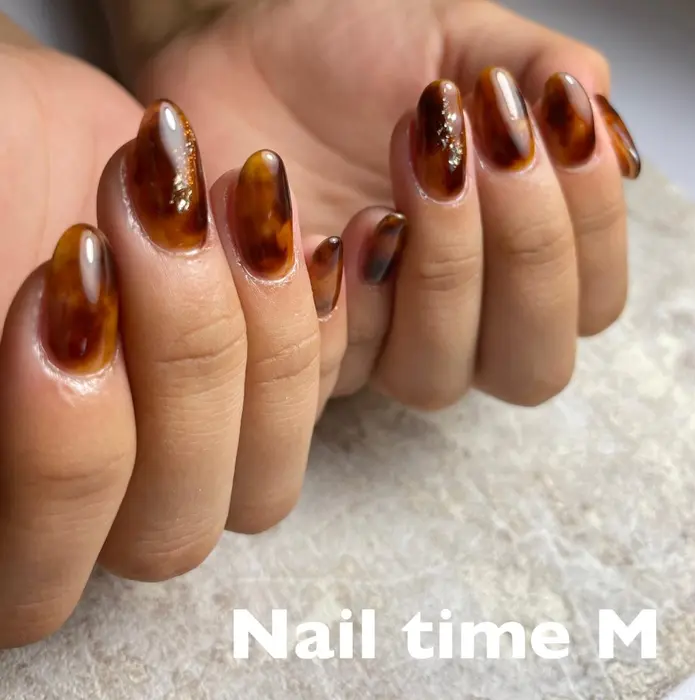 秋先取り べっこうネイル 人気です Nail Time M所属 Nail Time Mのネイルデザイン ミニモ