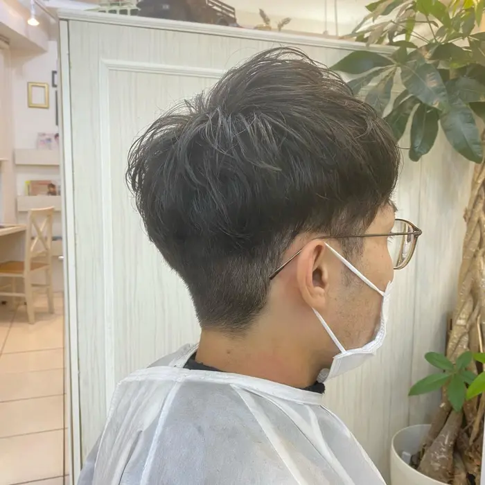 ゆるふわパーマ風マッシュスタイル 周りのメンズと少し差が出てセットの幅も広がります メンズのみカ インパークス綾瀬所属 三津橋 優斗のヘアカタログ ミニモ