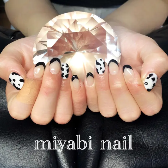 持ち込みデザイン 美容師さん 毎月 お仕事上ショートネイルにされます ๑ ᴗ 再ブレ 自宅サロン Miyabi Nail所属 Miyabi Nail 桂川駅近くのネイルデザイン ミニモ