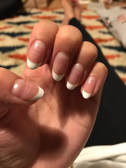 フレンチ Smilen所属 太田 愛のネイルデザイン ミニモ