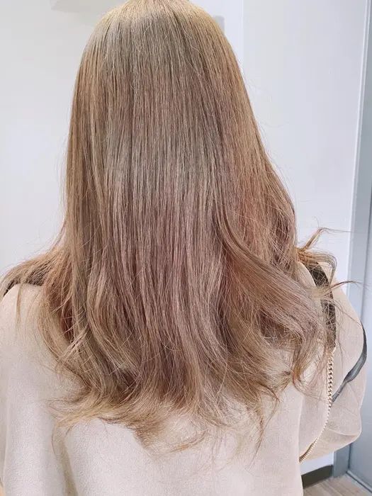 ミルクティーベージュ Aube Hair Lily 博多2号店所属 メンズも大歓迎 清水 聖気のヘアカタログ ミニモ ミルクティーベージュ Aube Hair Lily 博多2号店所属 メンズも大歓迎 清水 聖気のヘアカタログ ミニモ
