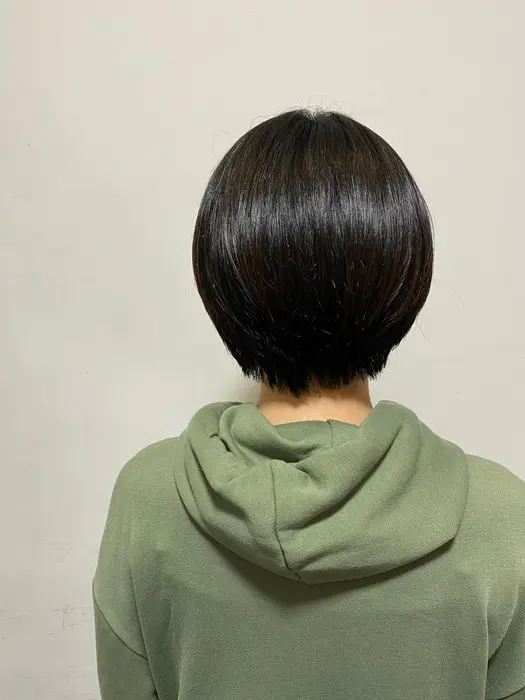 耳掛け丸みマッシュショート Bless 東戸塚所属 矢留 七海のヘアカタログ ミニモ