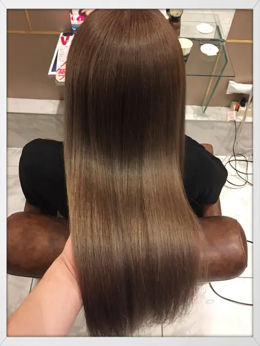 ハイハニーベージュ ストレート履歴や ブリーチ履歴で髪が切れちゃうからもうブリーチできないっ 完全マンツーマン美容師 髪質改善 A Stella所属 Aki Hiro 1日5名限定 のヘアカタログ ミニモ