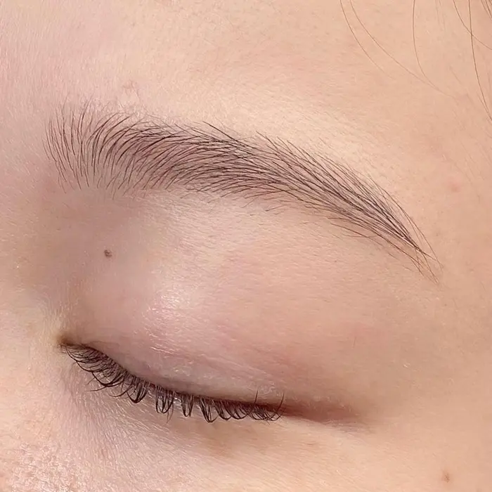 Room ルーム 美眉スタイリング 骨格診断と黄金比デザイン Room所属 まつげと眉毛サロン Room ルーム のマツエクデザイン ミニモ