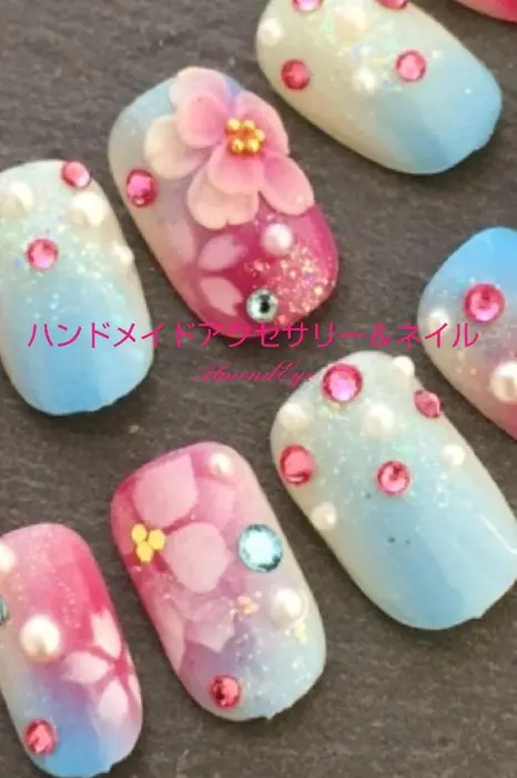 成人式を迎える方へ ﾟ オーダーネイルチップ 2 000 3 500円 装着グミ Nailsalon Almondeye所属 ネイルサロン Almondeyeのネイルデザイン ミニモ